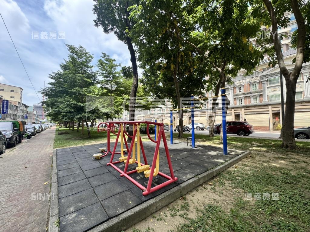 南區三房溫馨浪漫美屋房屋室內格局與周邊環境