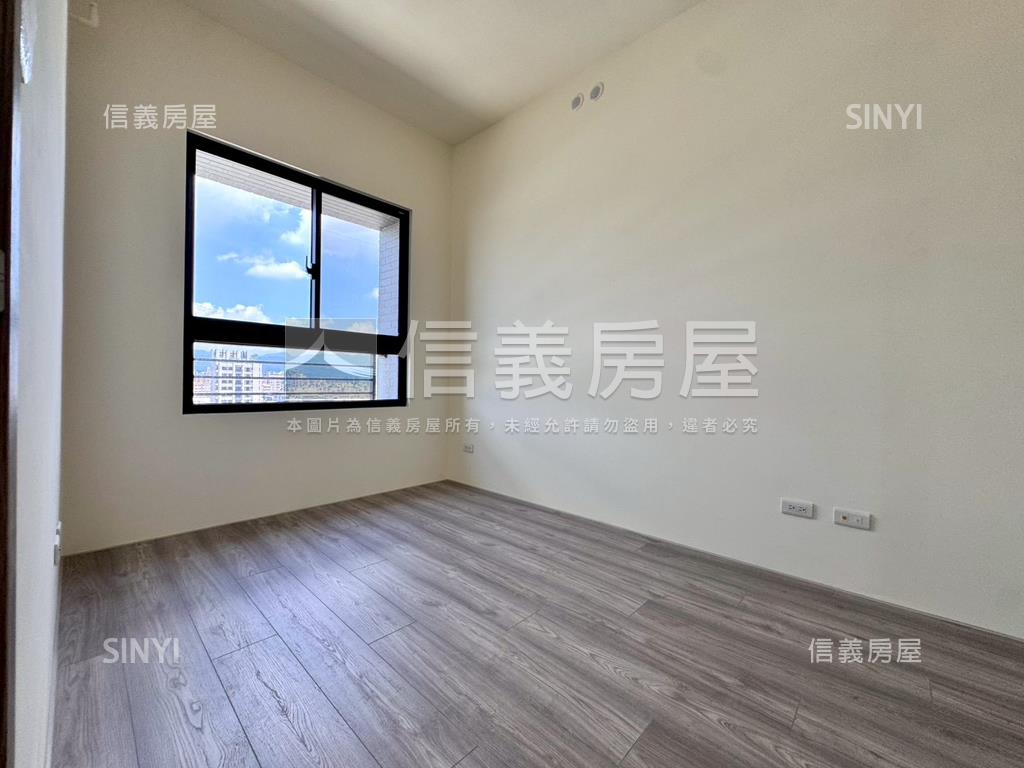 昂峰惟美兩房車位房屋室內格局與周邊環境