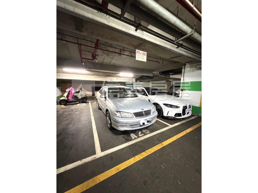 水蓮山莊首排景觀二房平車房屋室內格局與周邊環境