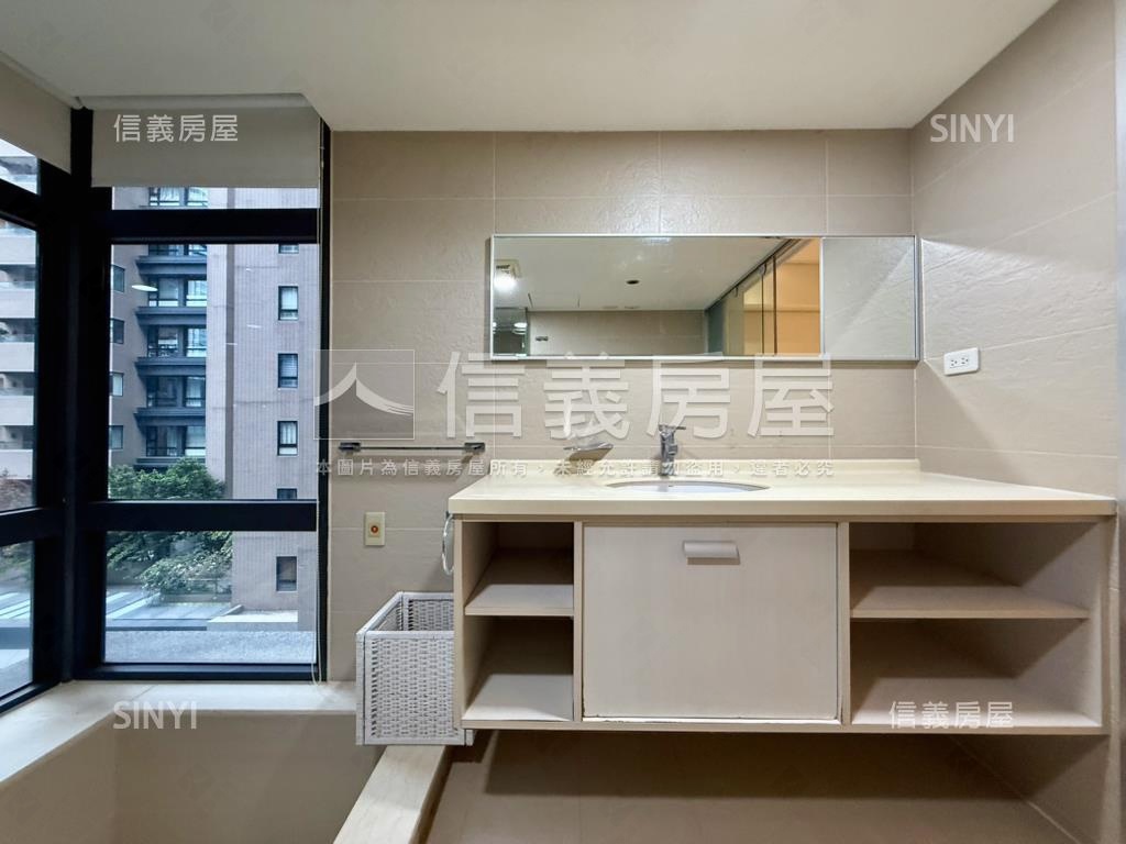 七期市政１０１精緻小豪宅房屋室內格局與周邊環境