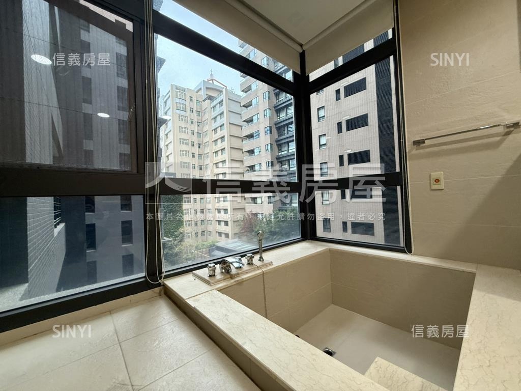 七期市政１０１精緻小豪宅房屋室內格局與周邊環境