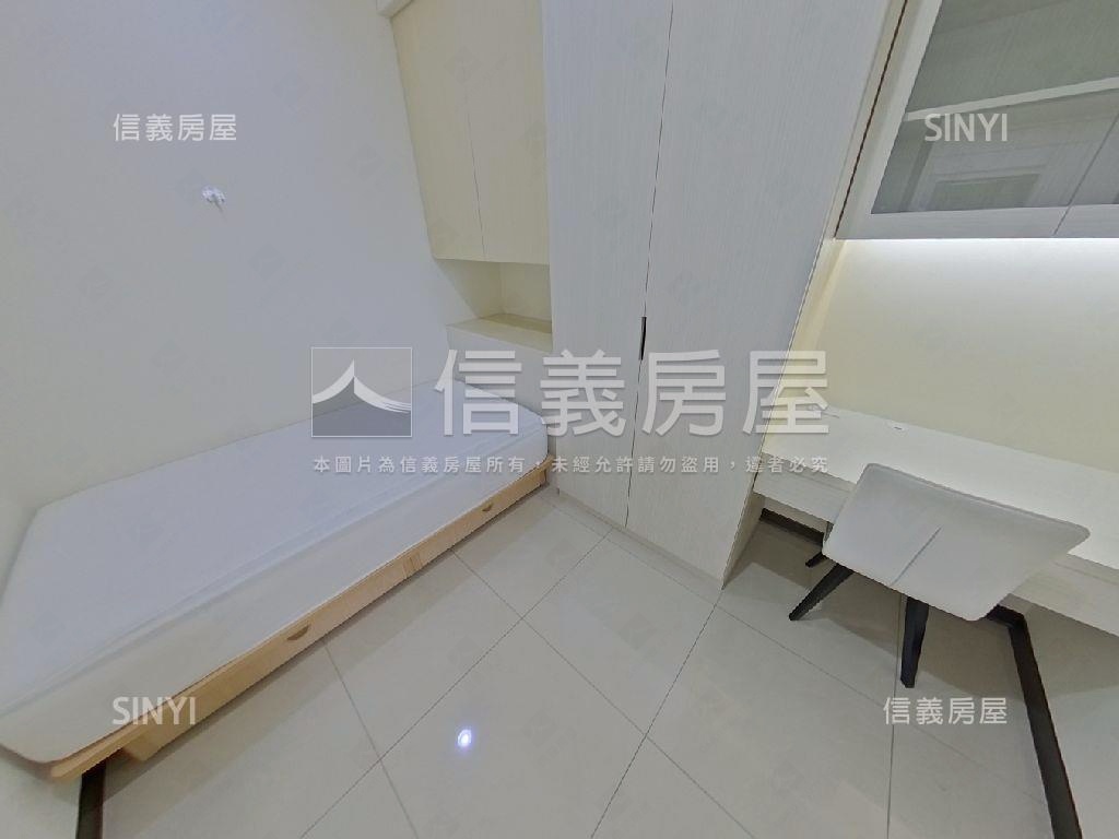 華泰旁新潤Ａ１８三房車位房屋室內格局與周邊環境
