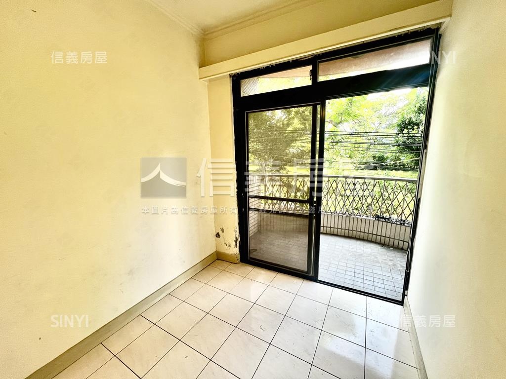 美之城稀有雙層綠景庭院宅房屋室內格局與周邊環境