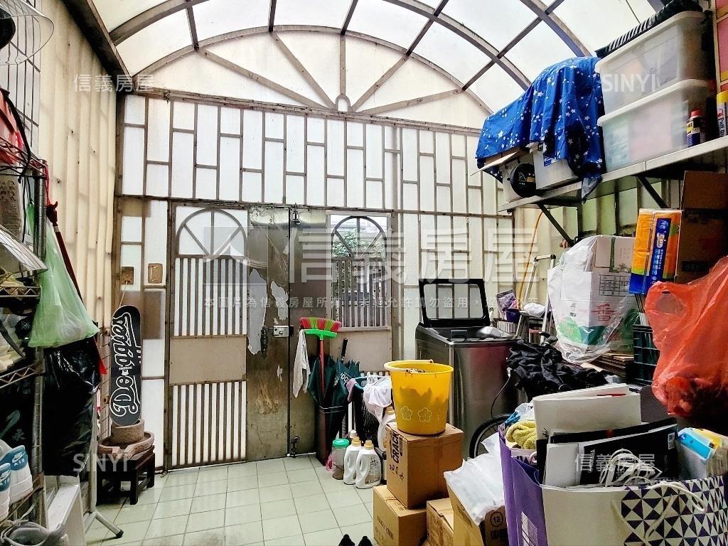 大坪林稀有大一樓＋土地房屋室內格局與周邊環境