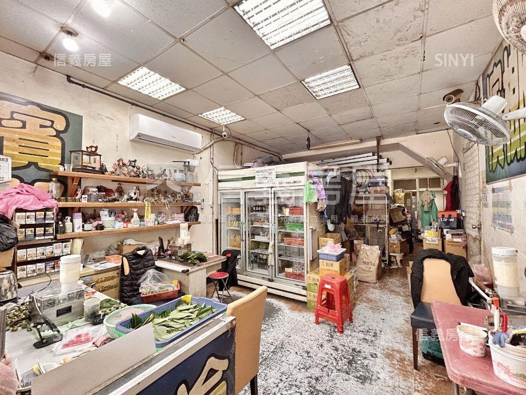 中誠稀有店面房屋室內格局與周邊環境