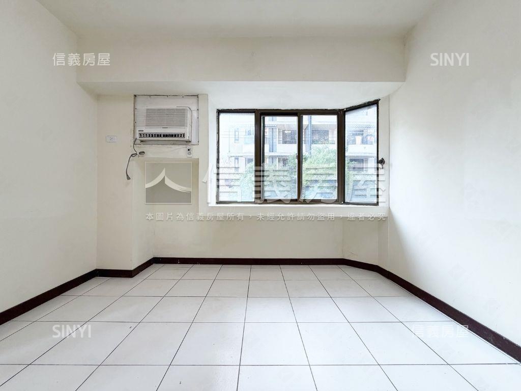 帥崇德路鬧中取靜文青店面房屋室內格局與周邊環境