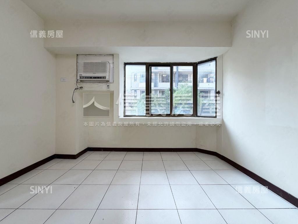 帥崇德路鬧中取靜文青店面房屋室內格局與周邊環境