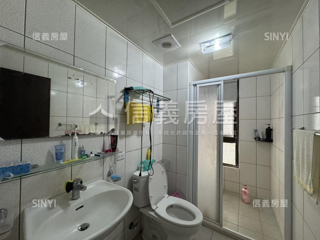 和美大面寬獨棟美墅房屋室內格局與周邊環境