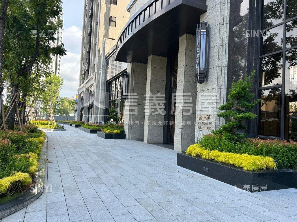 堅山景仰稀有三房平車房屋室內格局與周邊環境