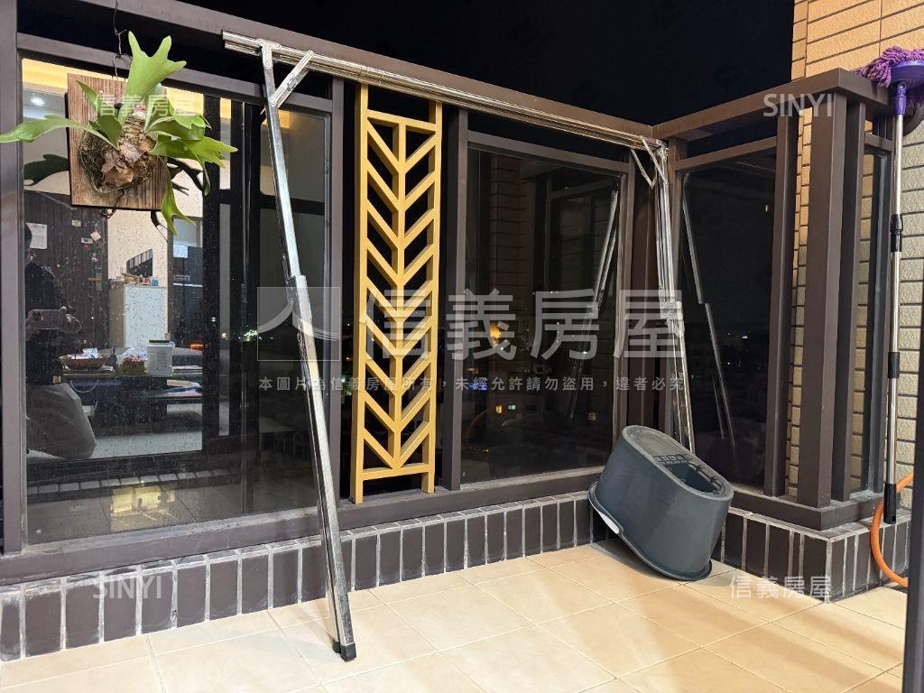 堅山景仰稀有三房平車房屋室內格局與周邊環境