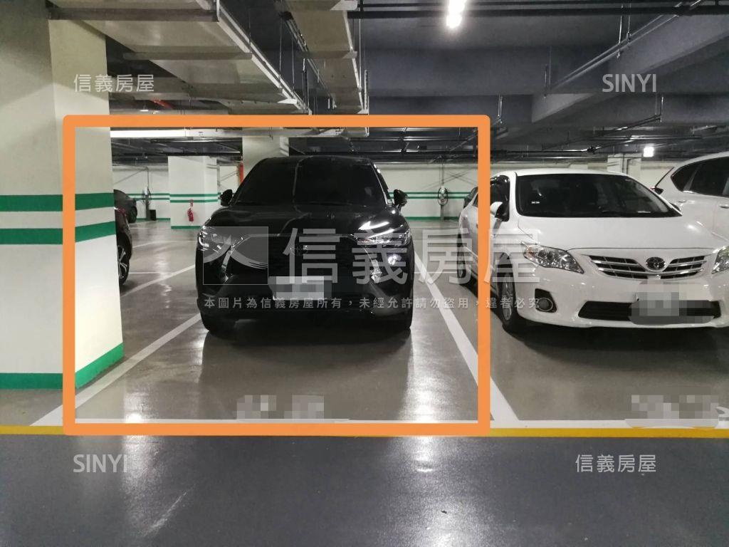 堅山景仰稀有三房平車房屋室內格局與周邊環境