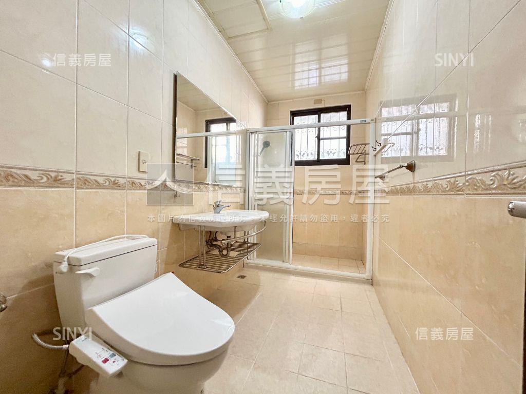 竹科金山鑫輝典藏車庫美墅房屋室內格局與周邊環境