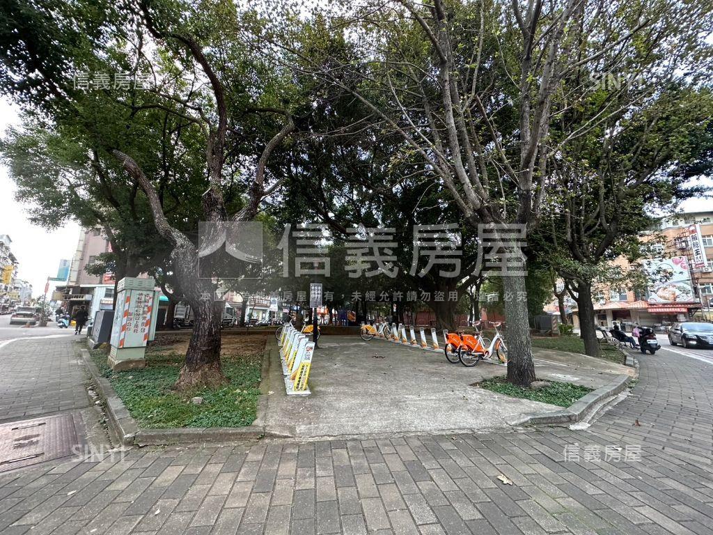 竹科金山鑫輝典藏車庫美墅房屋室內格局與周邊環境