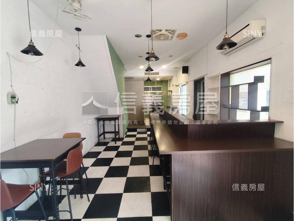 中央公園質感角窗房屋室內格局與周邊環境