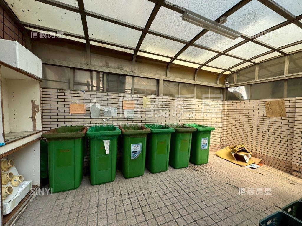 高工商圈視野戶三房平車房屋室內格局與周邊環境