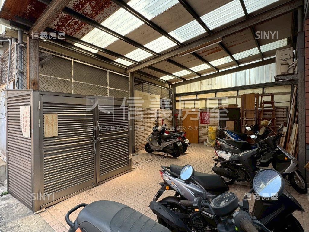 高工商圈視野戶三房平車房屋室內格局與周邊環境