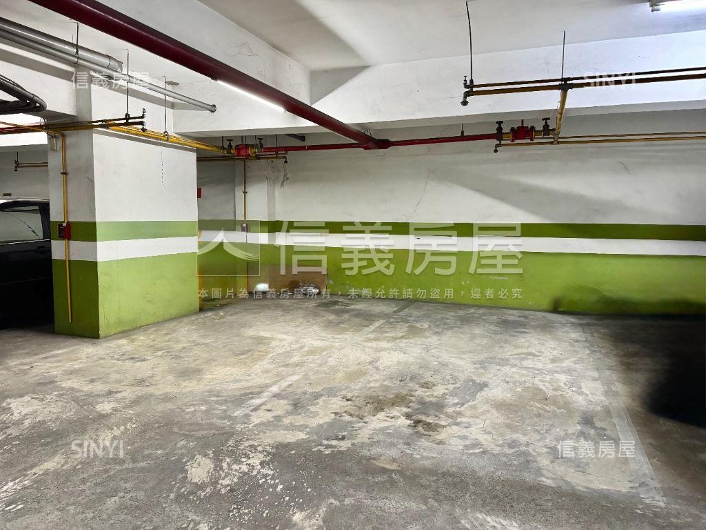 高工商圈視野戶三房平車房屋室內格局與周邊環境