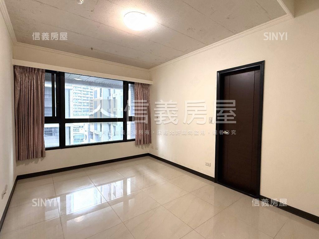 Ａ１９體育園區站旁國峰苑房屋室內格局與周邊環境