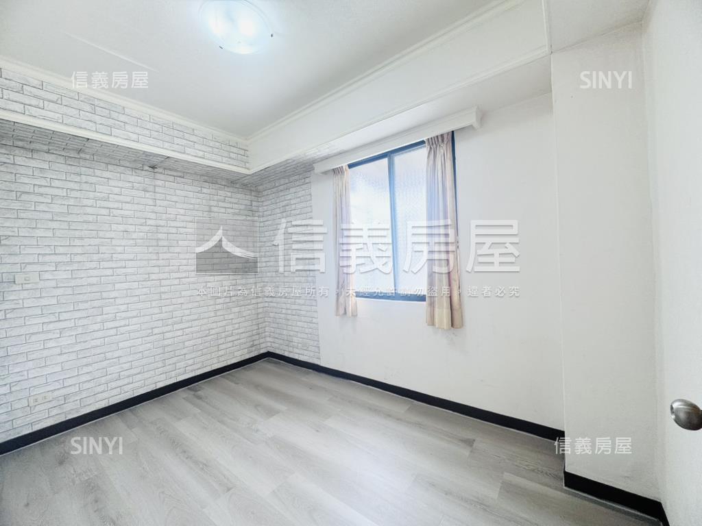 名仕園電梯大三房房屋室內格局與周邊環境