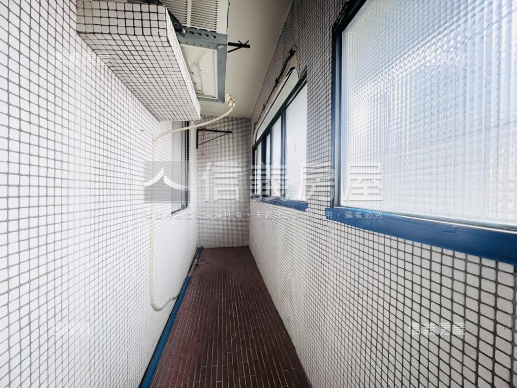 名仕園電梯大三房房屋室內格局與周邊環境