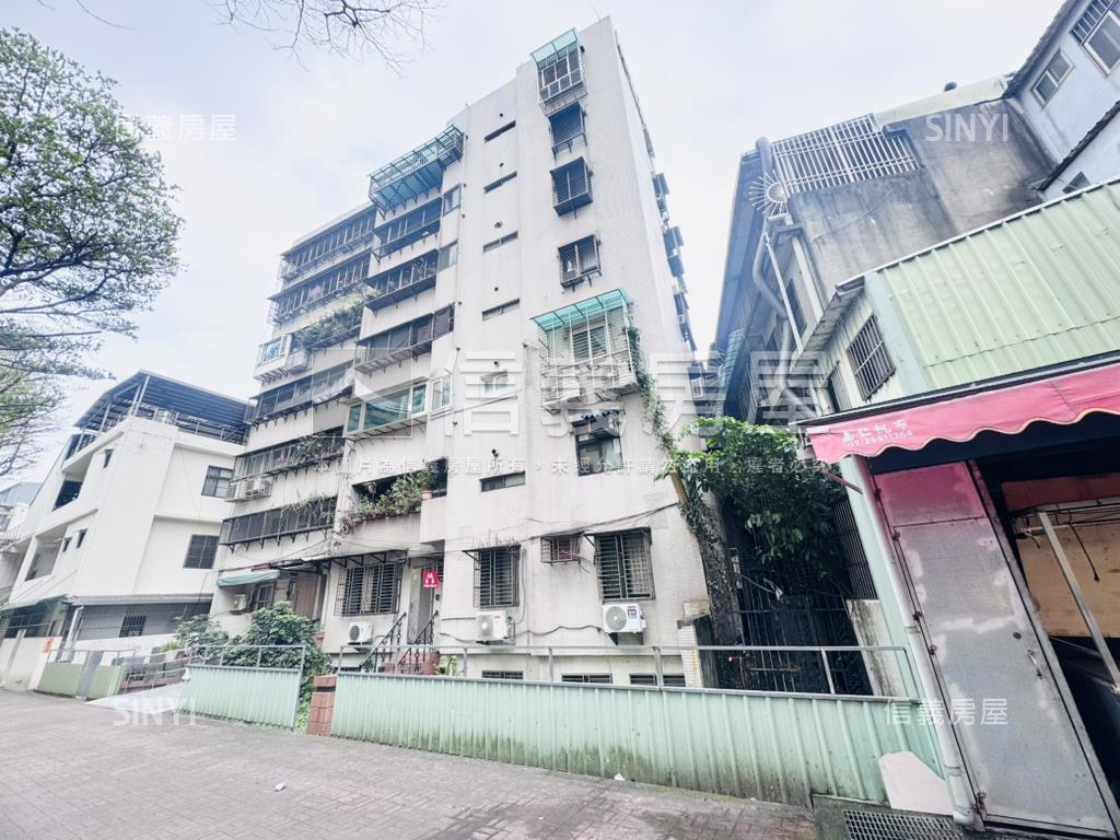 名仕園電梯大三房房屋室內格局與周邊環境