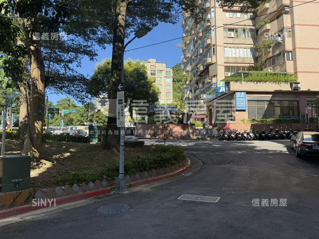 頂好四樓自住置產兩相宜房屋室內格局與周邊環境