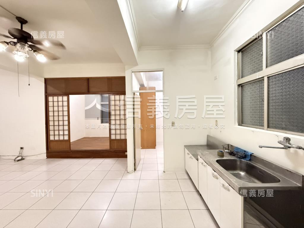 鬧中取靜國慶路一樓房屋室內格局與周邊環境