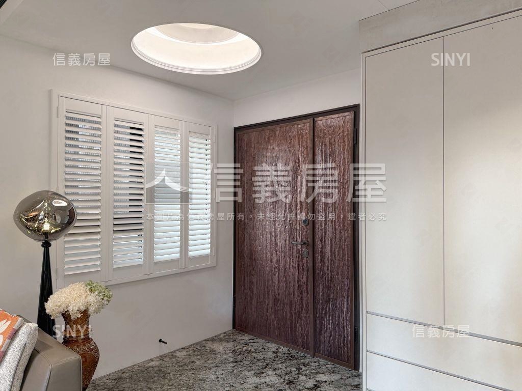 國王傳奇華麗豪邸雙平車房屋室內格局與周邊環境