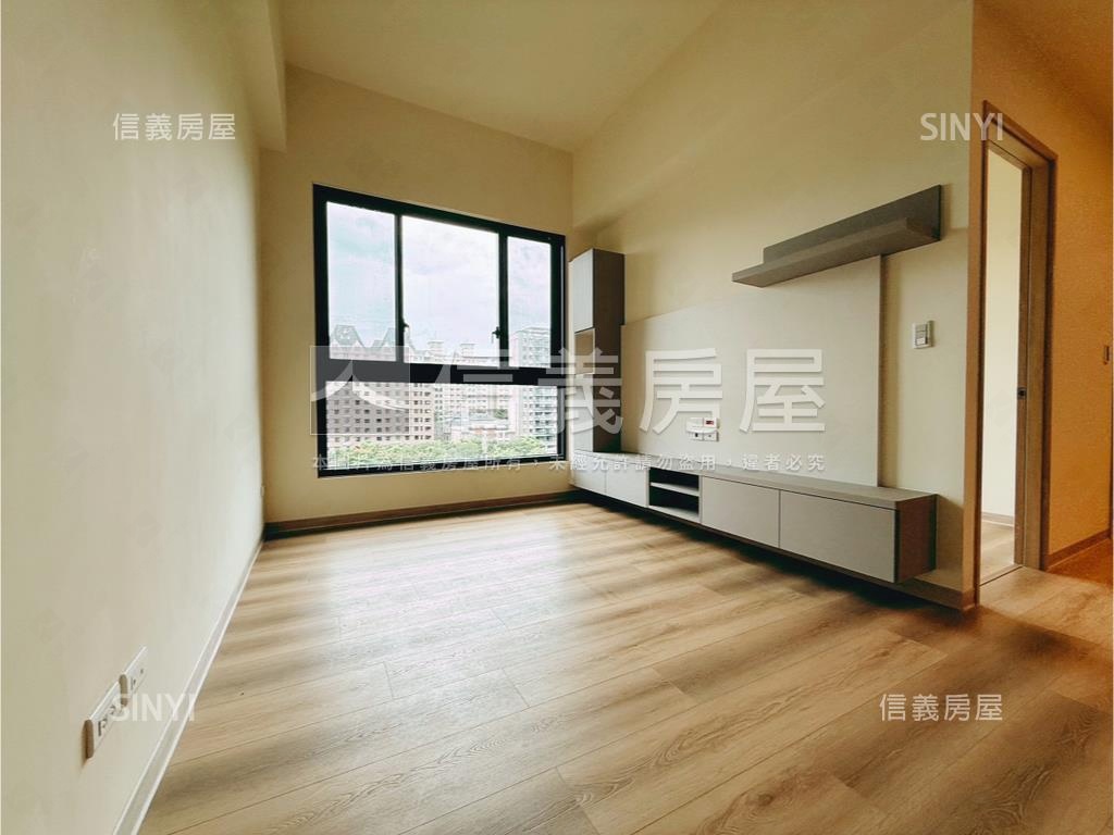 女王萬歲２看龍埔國小景觀房屋室內格局與周邊環境