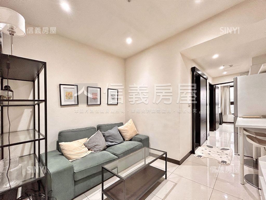 天空之邑溫馨兩房車位房屋室內格局與周邊環境