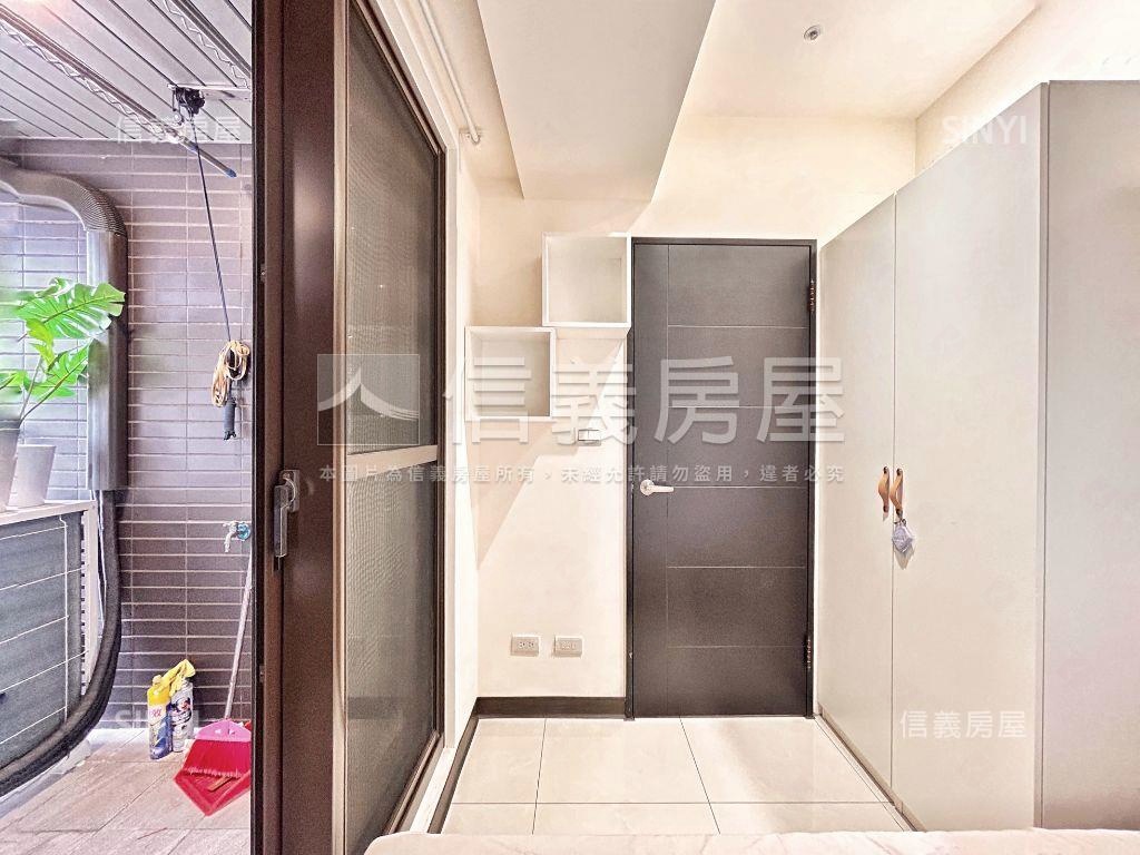 天空之邑溫馨兩房車位房屋室內格局與周邊環境