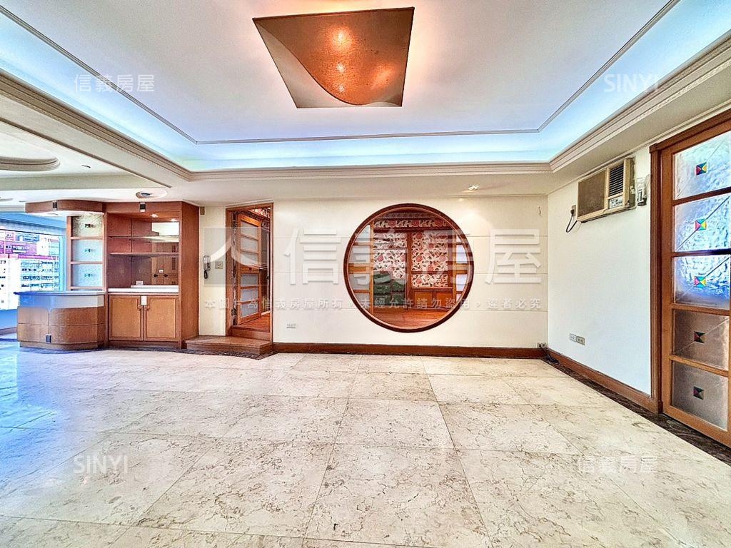 正五期三房三平車捷運宅房屋室內格局與周邊環境