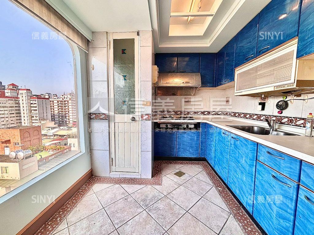 正五期三房三平車捷運宅房屋室內格局與周邊環境