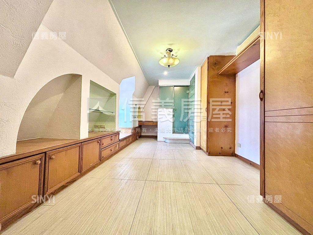 正五期三房三平車捷運宅房屋室內格局與周邊環境