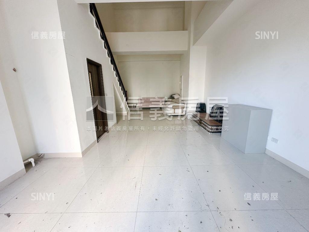 高醫面寬金店面Ｄ房屋室內格局與周邊環境