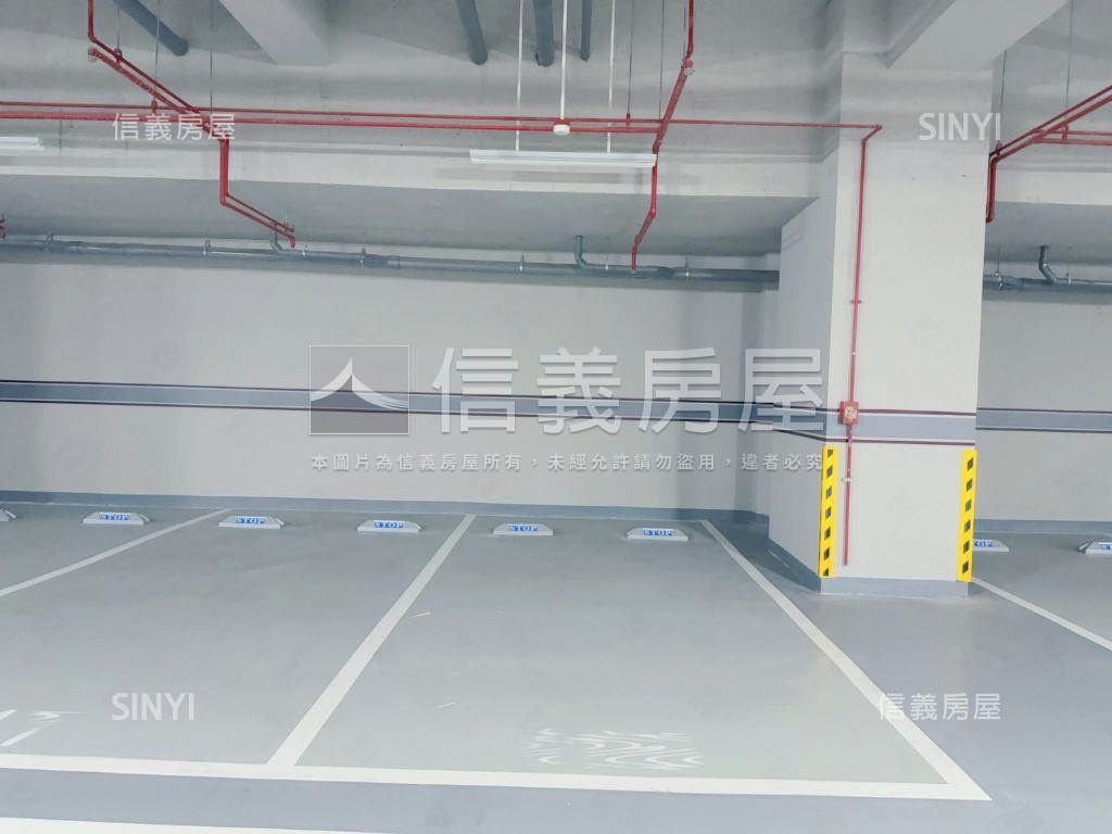 德光二城全新三房平車八樓房屋室內格局與周邊環境