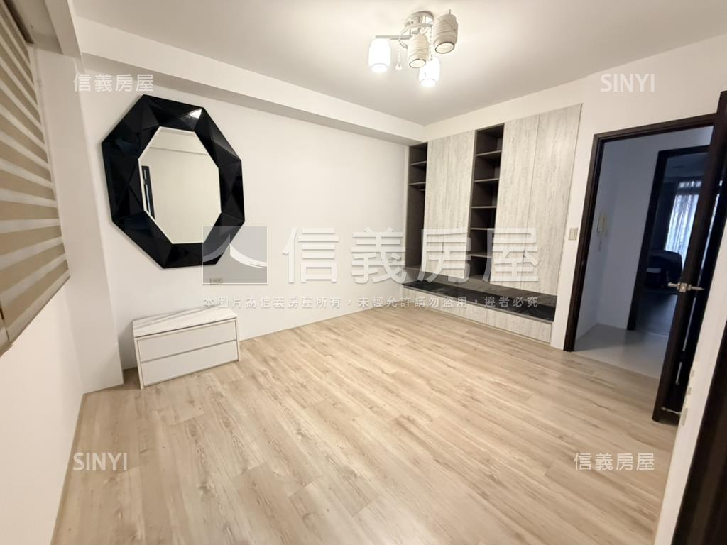 佑崧逸境大面寬臨路別墅房屋室內格局與周邊環境