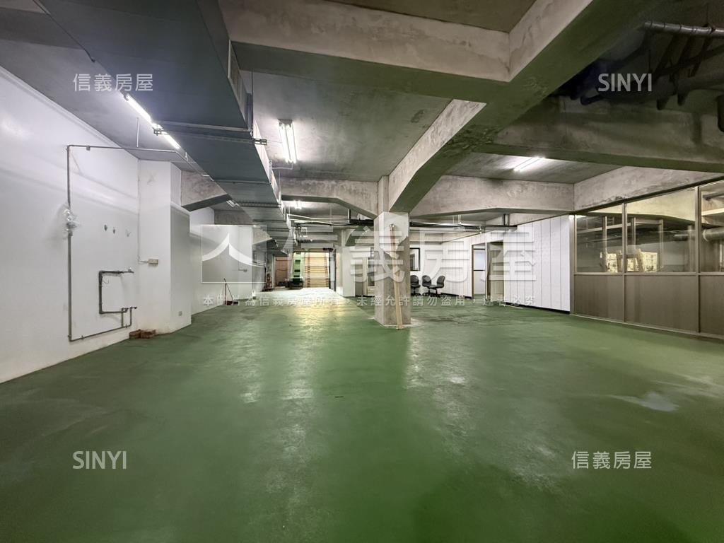 龍安霸氣稀有商場房屋室內格局與周邊環境