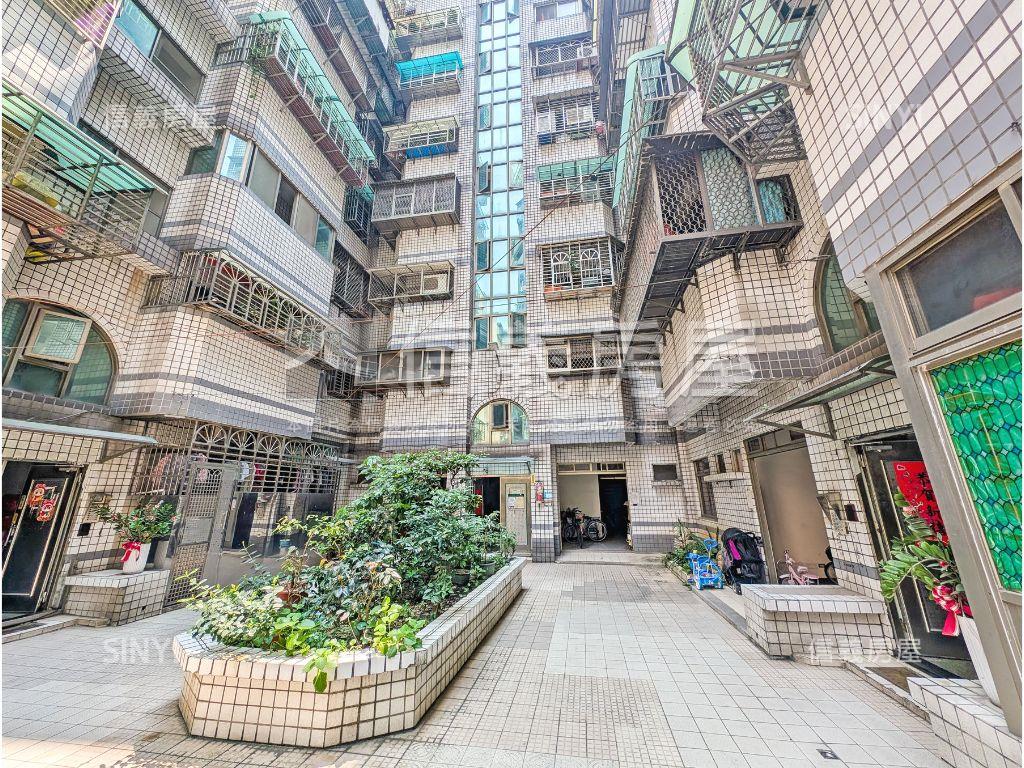 近民安國小電梯兩房房屋室內格局與周邊環境