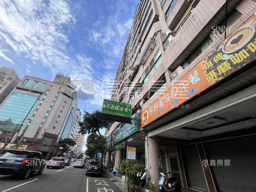 近捷運文華高中視野美四房房屋室內格局與周邊環境