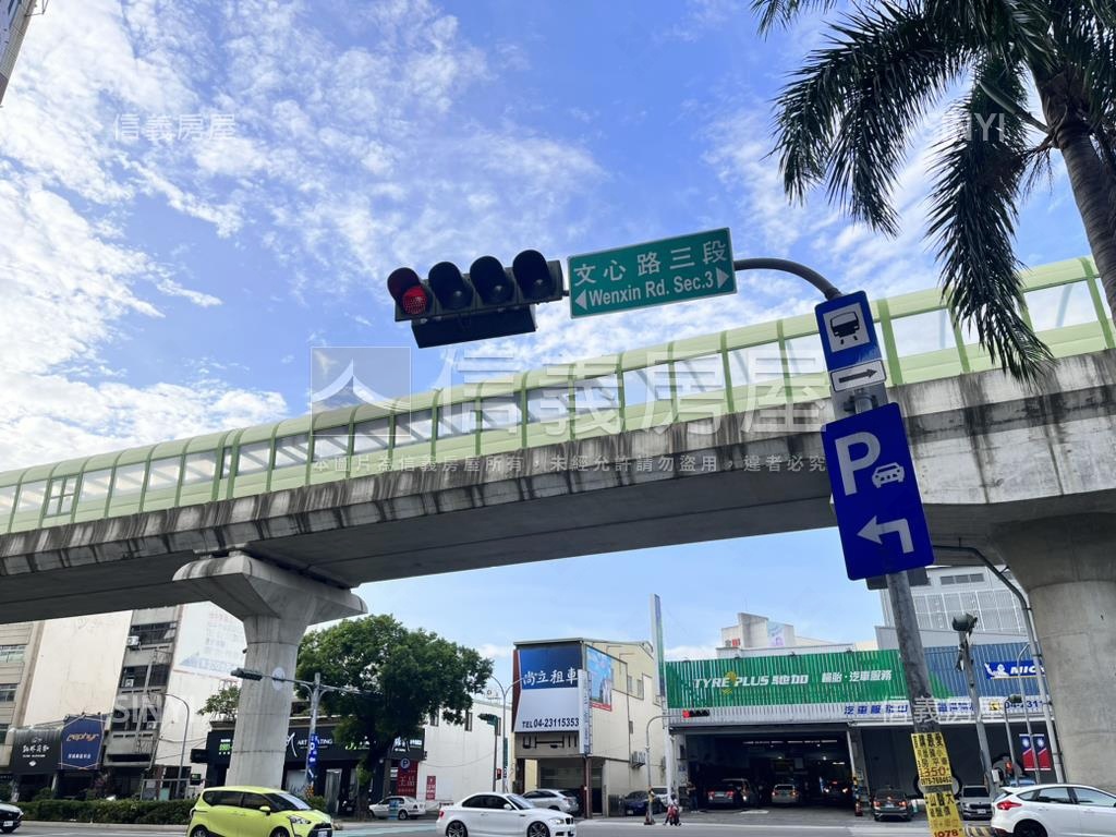 近捷運文華高中視野美四房房屋室內格局與周邊環境