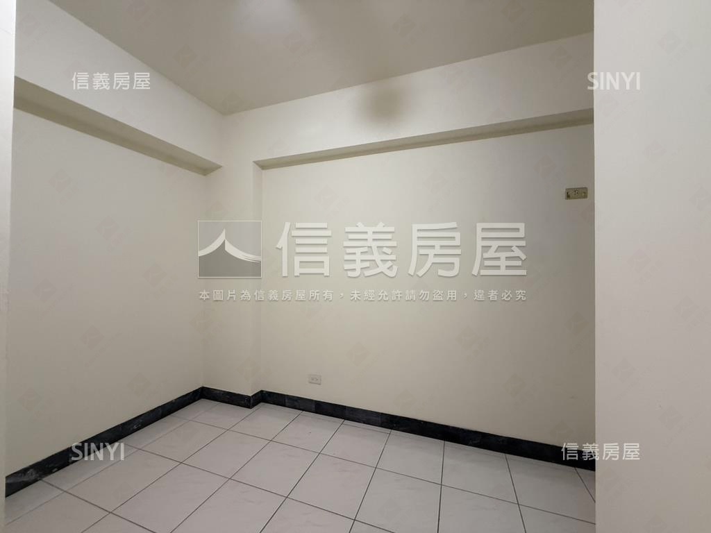 蘋果村藝文特區三房房屋室內格局與周邊環境