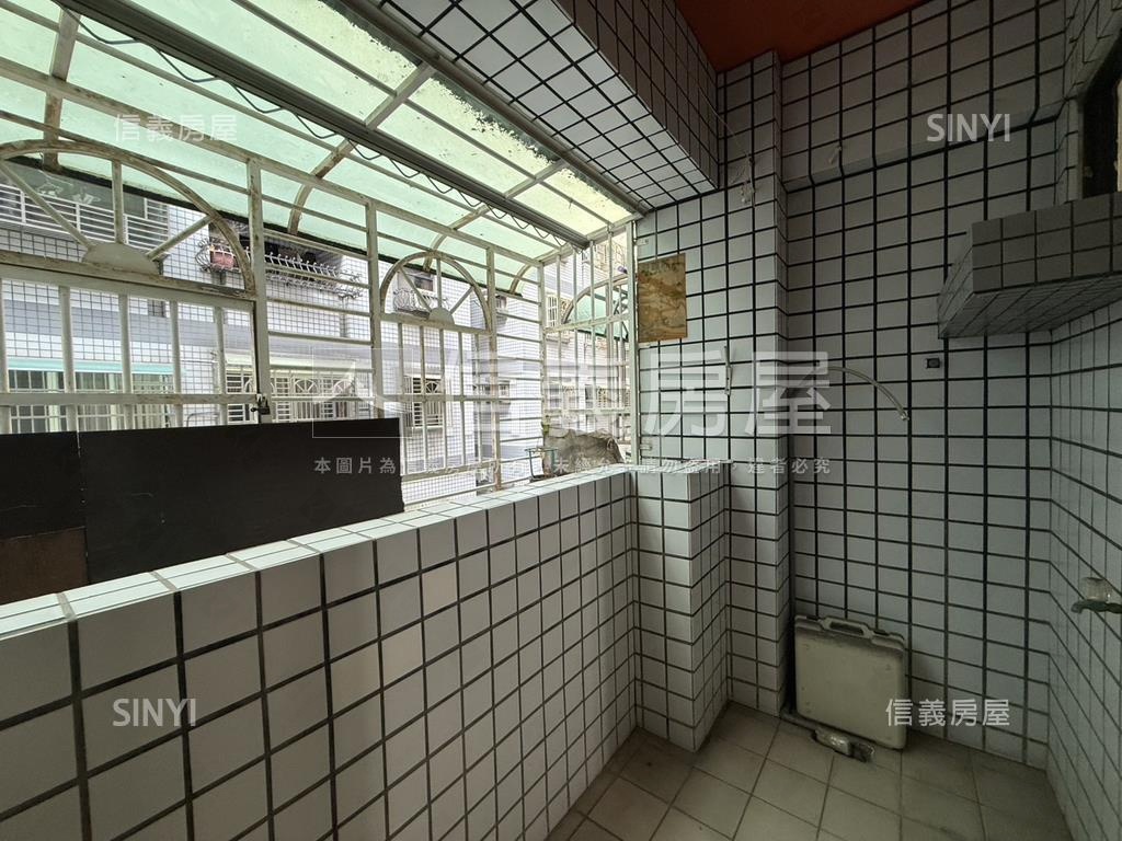 蘋果村藝文特區三房房屋室內格局與周邊環境