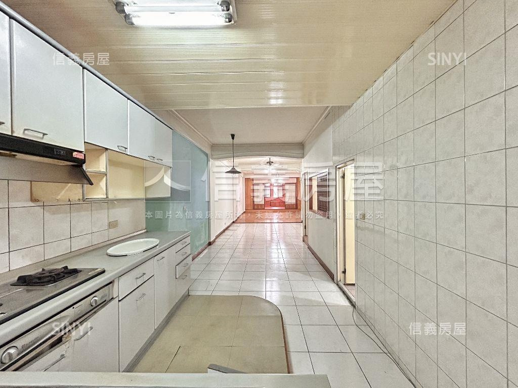 新莊路大空間美寓房屋室內格局與周邊環境