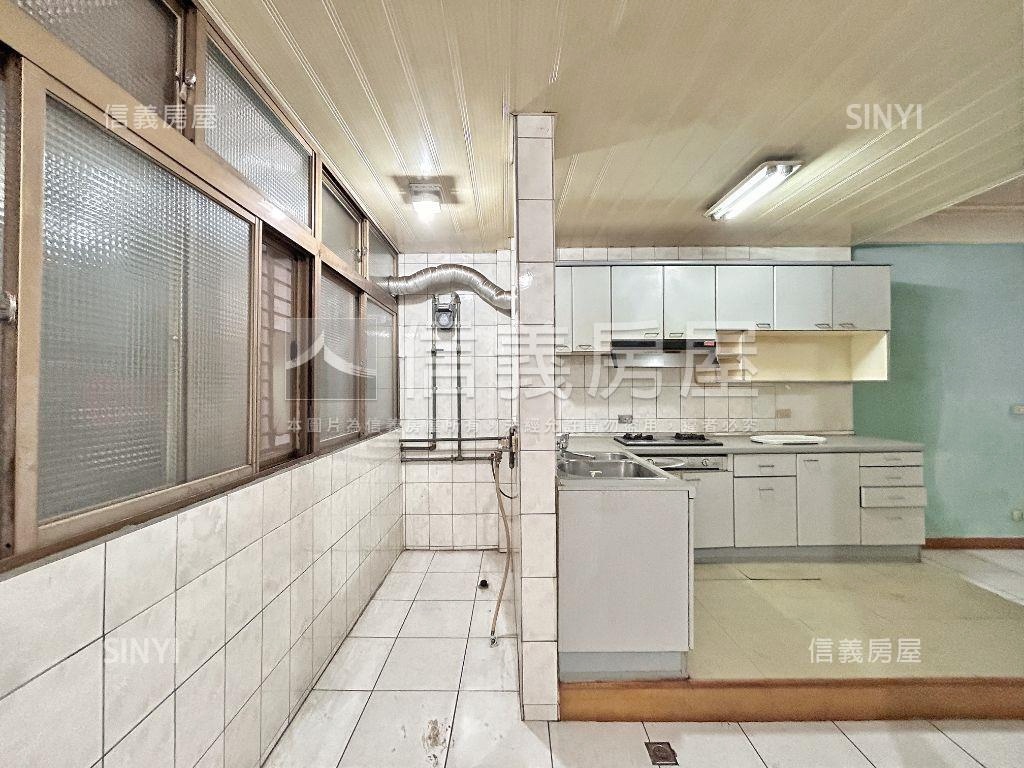 新莊路大空間美寓房屋室內格局與周邊環境