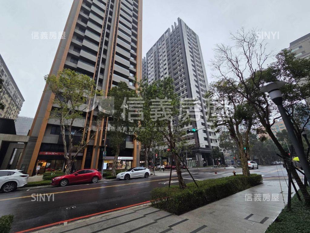 昕聯心高樓兩房車位房屋室內格局與周邊環境