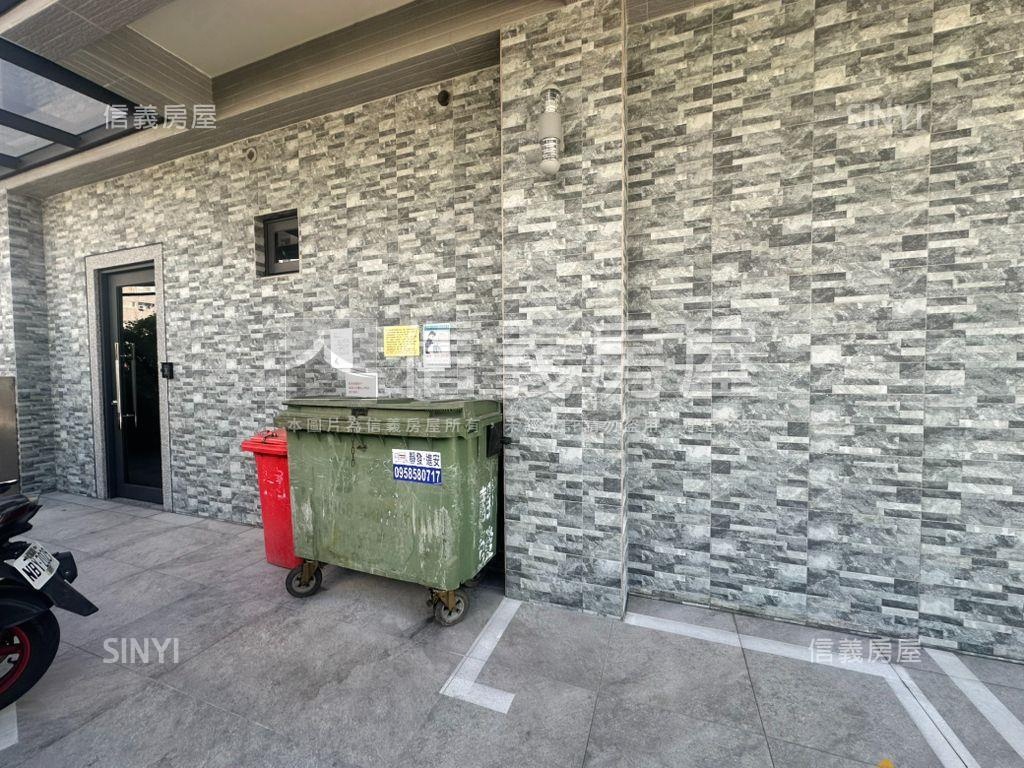 近巨蛋△收租套房店透房屋室內格局與周邊環境