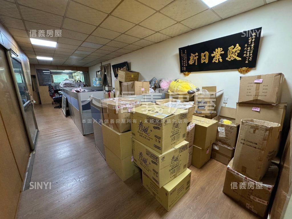 成泰路百坪透天房屋室內格局與周邊環境