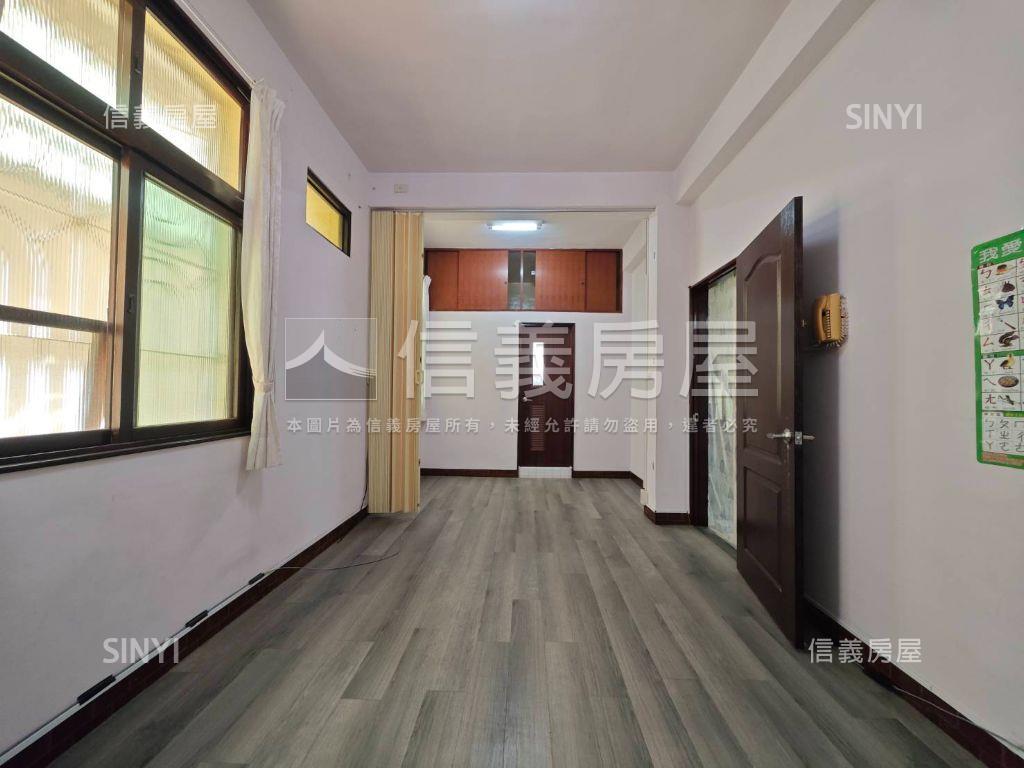 德南國小小資成家透天房屋室內格局與周邊環境