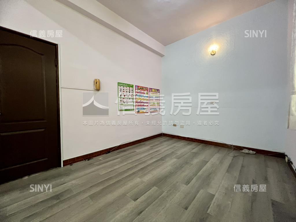 德南國小小資成家透天房屋室內格局與周邊環境